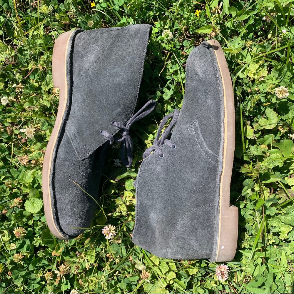 Clarks Classic Suede Desert Boot Sz 9M